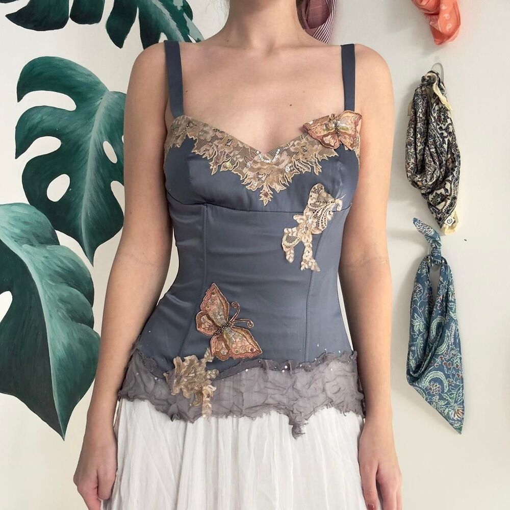 Mandalay-designs Women's Blue and Cream Vest - Picture 3 of 8
